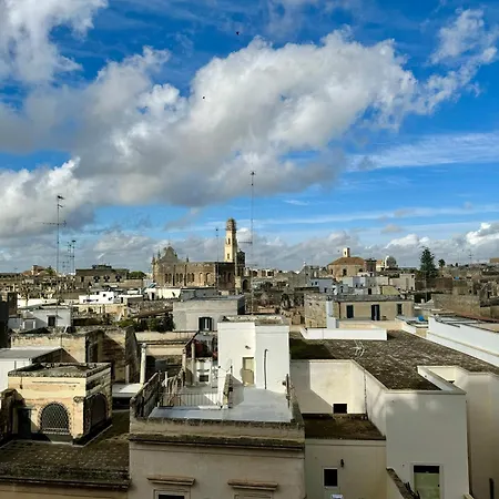 Apartment 4 Balconi House- Moderno A Lecce