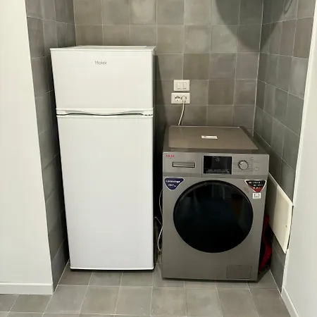 Apartment 4 Balconi House- Moderno A Lecce