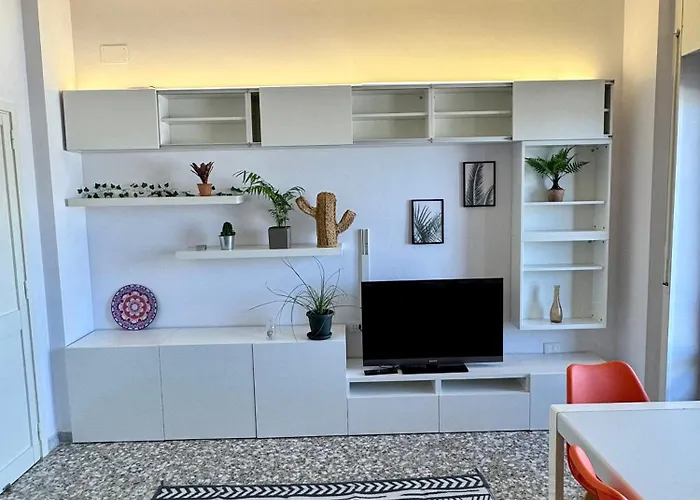 4 Balconi House- Moderno A *