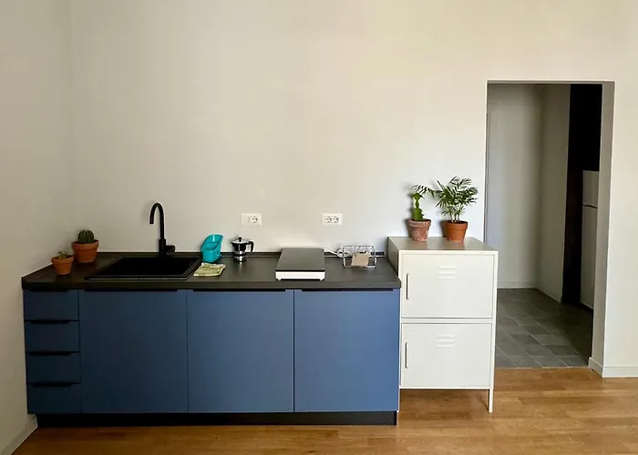 4 Balconi House- Moderno A Appartamento