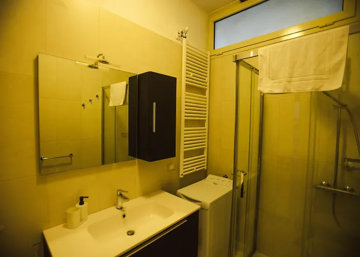 4 Balconi House- Moderno A