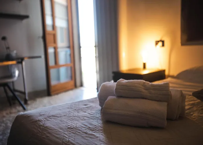 4 Balconi House- Moderno A Appartamento