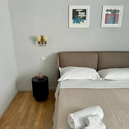 4 Balconi House- Moderno A Lägenhet *