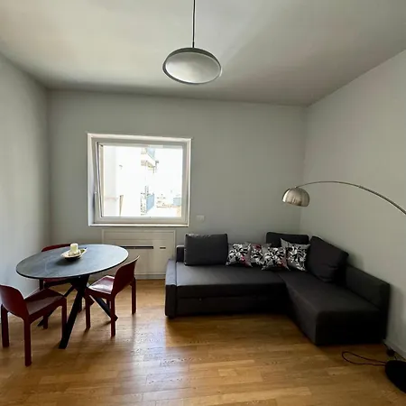 4 Balconi House- Moderno A Lägenhet *