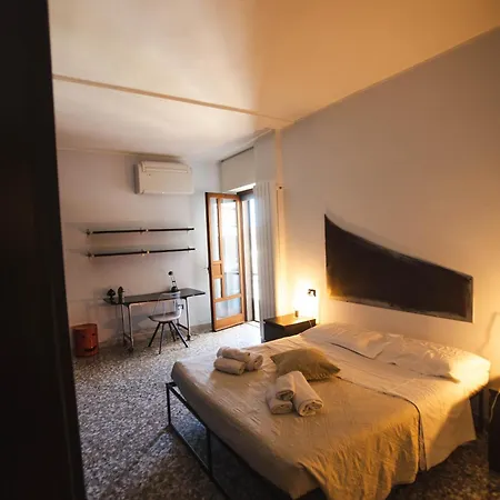4 Balconi House- Moderno A Apartman Lecce